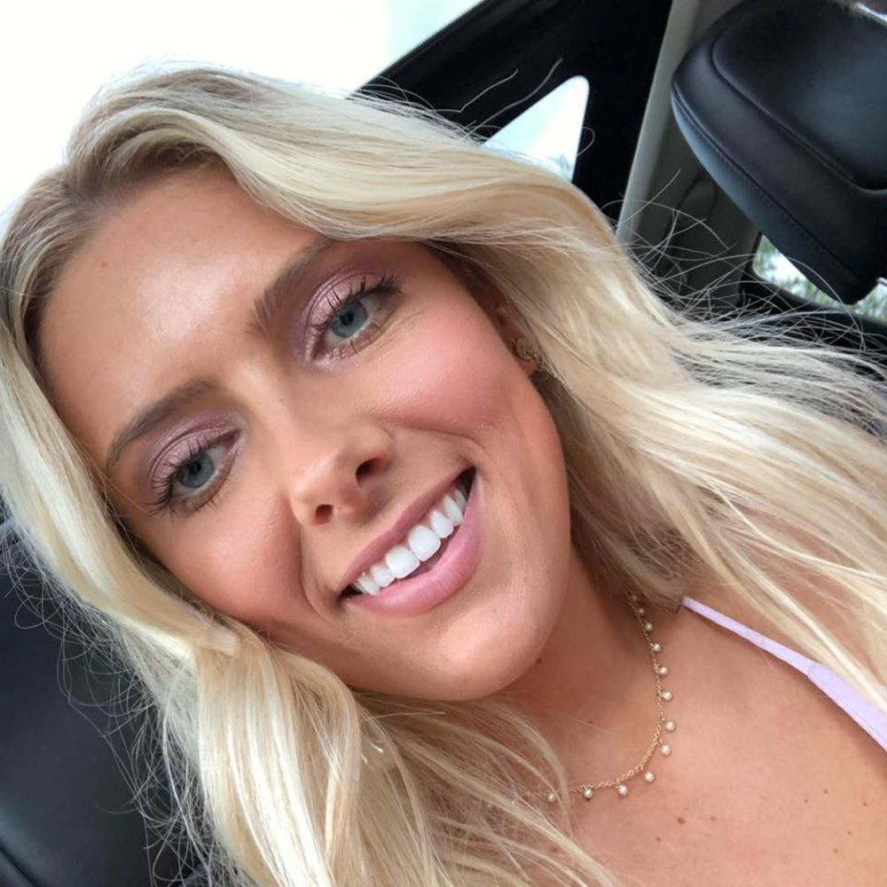 Meet your Posher, Dottie